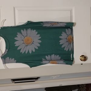 This is a very lightweight summer sleeveless shirt